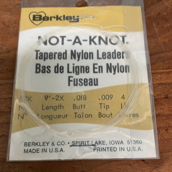 Fishing line and nylon leader - Picture 9 of 11